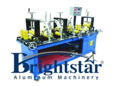 Aluminium profiles film sticking machine