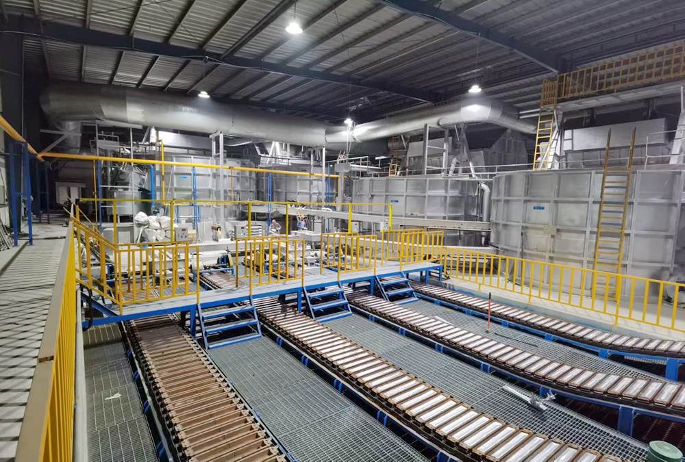 Aluminum ingots casting line