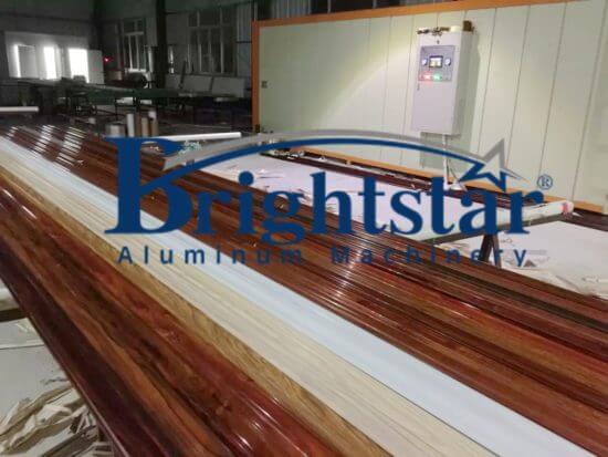 Aluminum profile wood grain effect machine