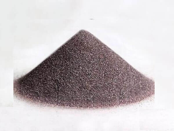 Brown aluminium oxide