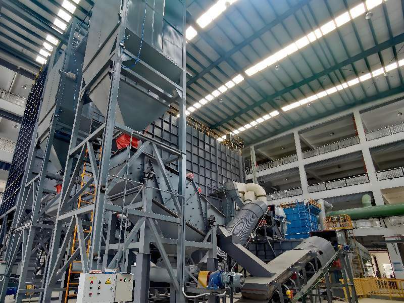 Production of calcium aluminate from secondary aluminum dross