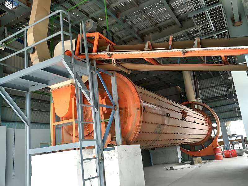 Pyrometallurgical treatment of aluminum dross