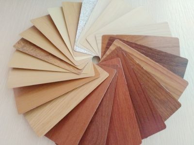 Wood grain effect powder coating